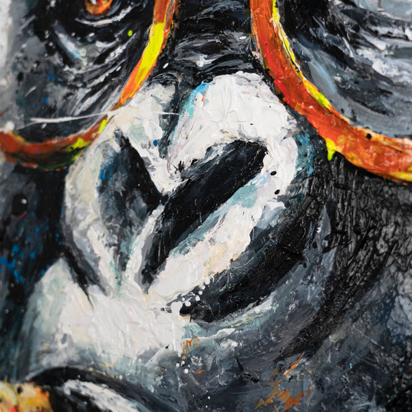 The painting "Gangster" is a charismatic accent for the interior