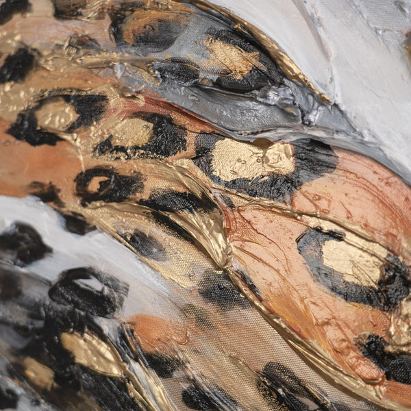 The painting "Wild Energy" is an abstraction with a leopard mood