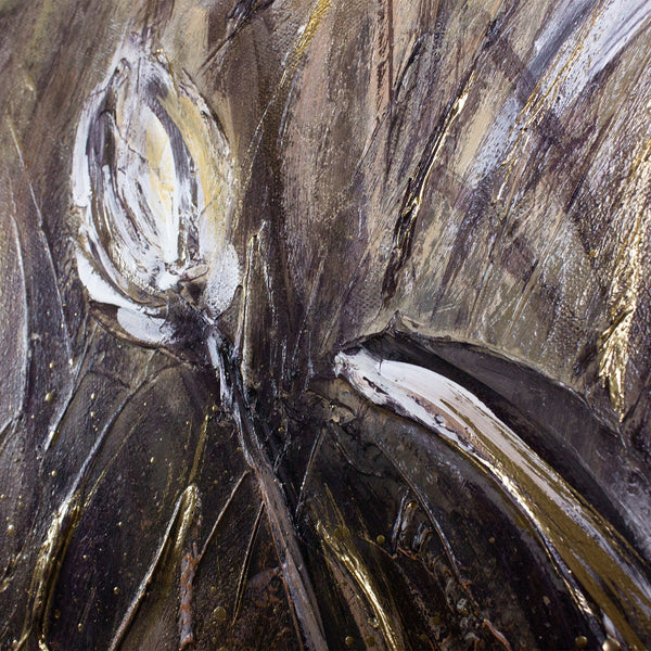 The painting "Daisies" is a delicate floral abstraction in neutral tones.