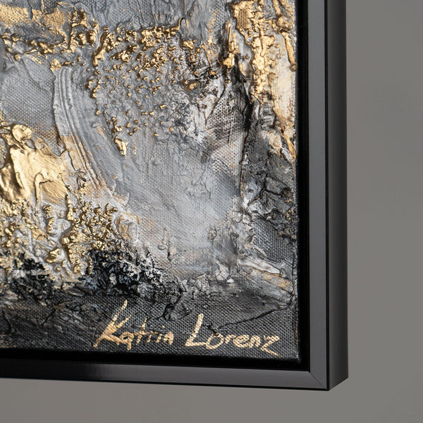 The painting "Pulse of the Earth" is a horizontal abstraction with graphite and gold shades