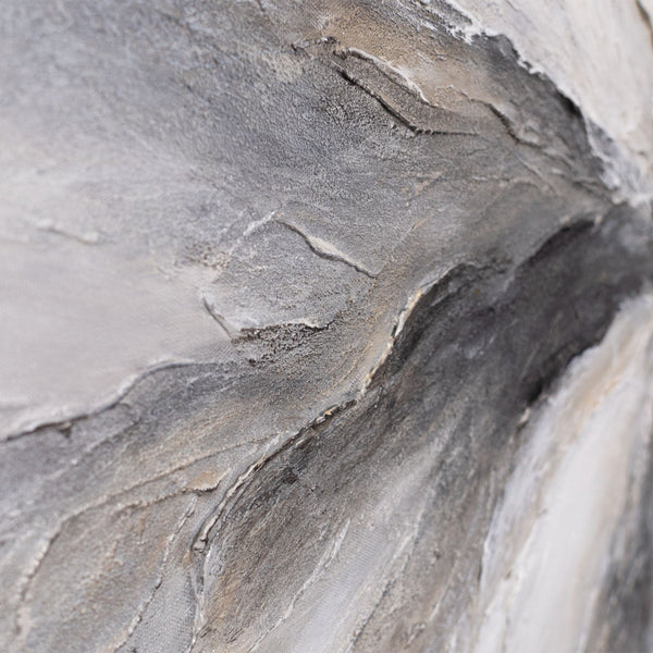 The painting “Golden Moment” – abstraction in silver-gray tones