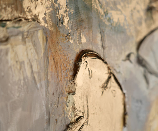 The painting "Gold of Water" is an abstraction with shimmer and depth of color