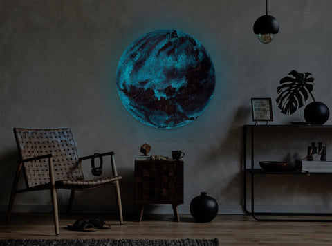 Space wall art - glow in the dark round canvas art "Venus"