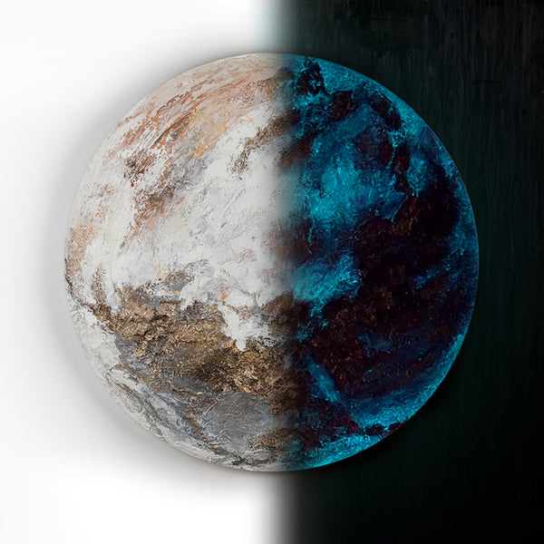 The painting "Tectonics of Light" is a round textured canvas with a noctilucent effect