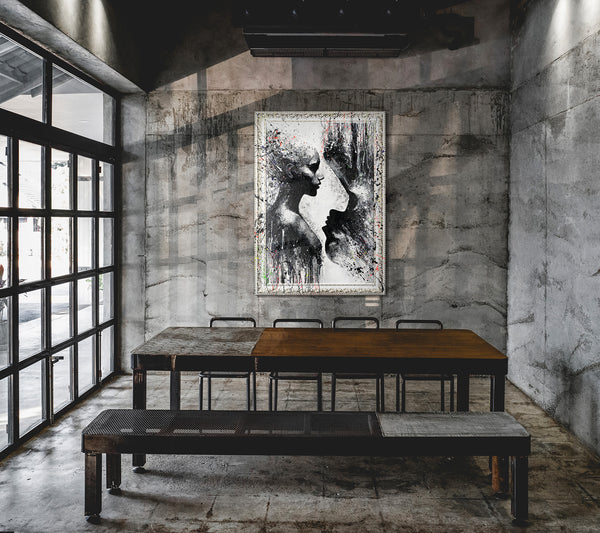 The painting "Contours" is an abstract silhouette portrait in monochrome