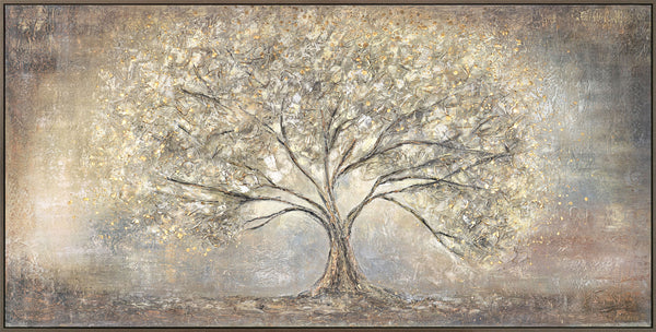 The painting "Golden Tree" is a symbol of harmony and natural grandeur