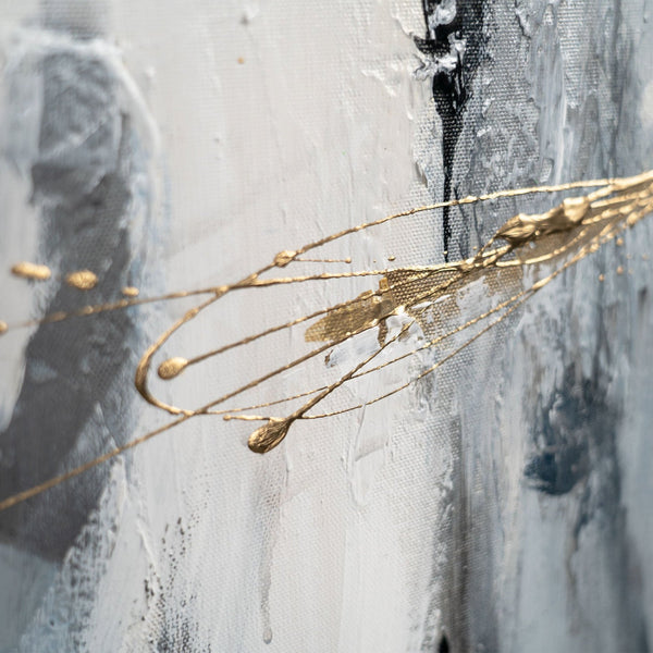 The painting "Pulsation of Gold" is a vertical abstraction with dynamic strokes