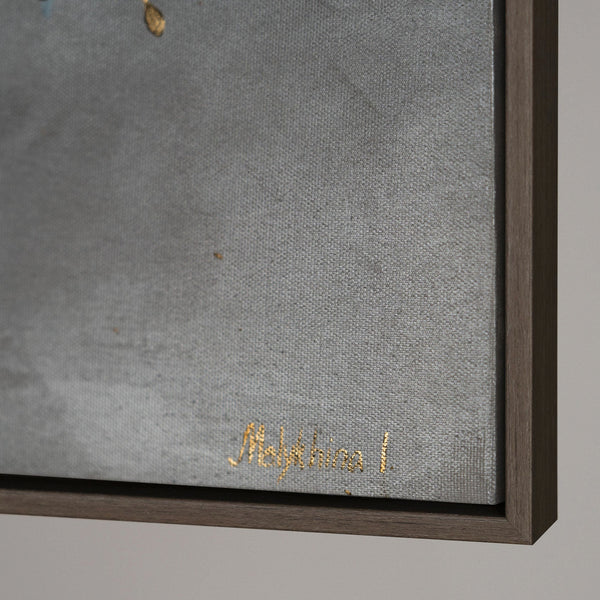 The painting "Flower of Light" is a luxurious abstract floristry
